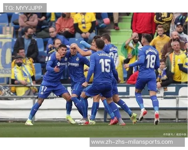 加的斯主场迎战巴萨双方争夺西甲宝贵积分的激烈对决